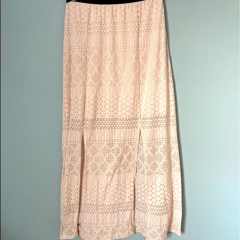 Long Lightweight Rosé Maxi Skirt